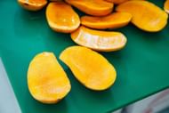 Foods High in Calories: Calorie-dense fruits (Image via Unsplash/CharlesDeluvio)